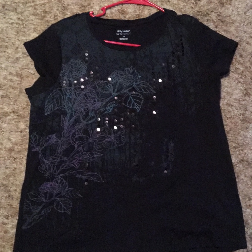 Women’s short sleeve t-shirt